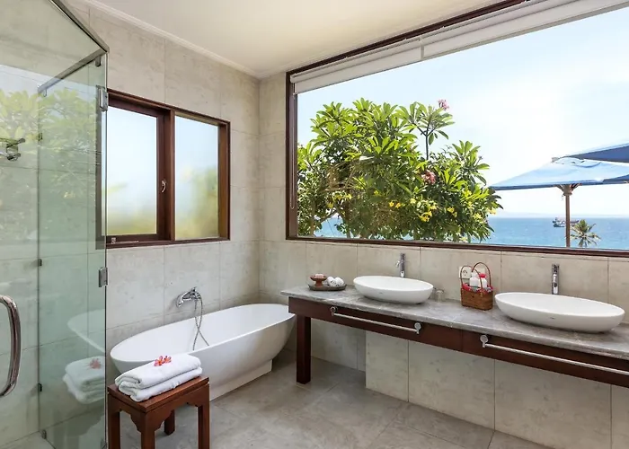 Aamisha Villa